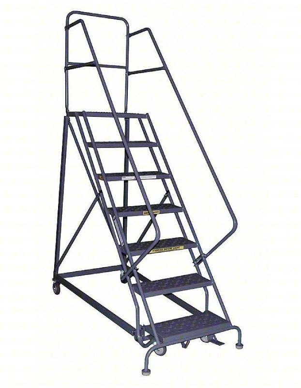 Tri Arc 8 Step Easy Climb Ladder